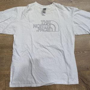 The North face t-shirt large